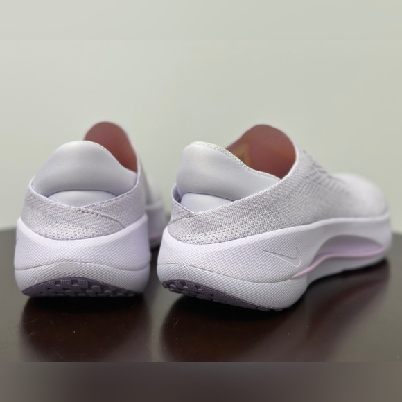 Nike Reina EasyOn Lilac - Picture 6 of 9